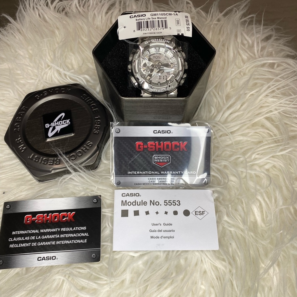 CASIO G-SHOCK WATCH!!! Silver/clear color